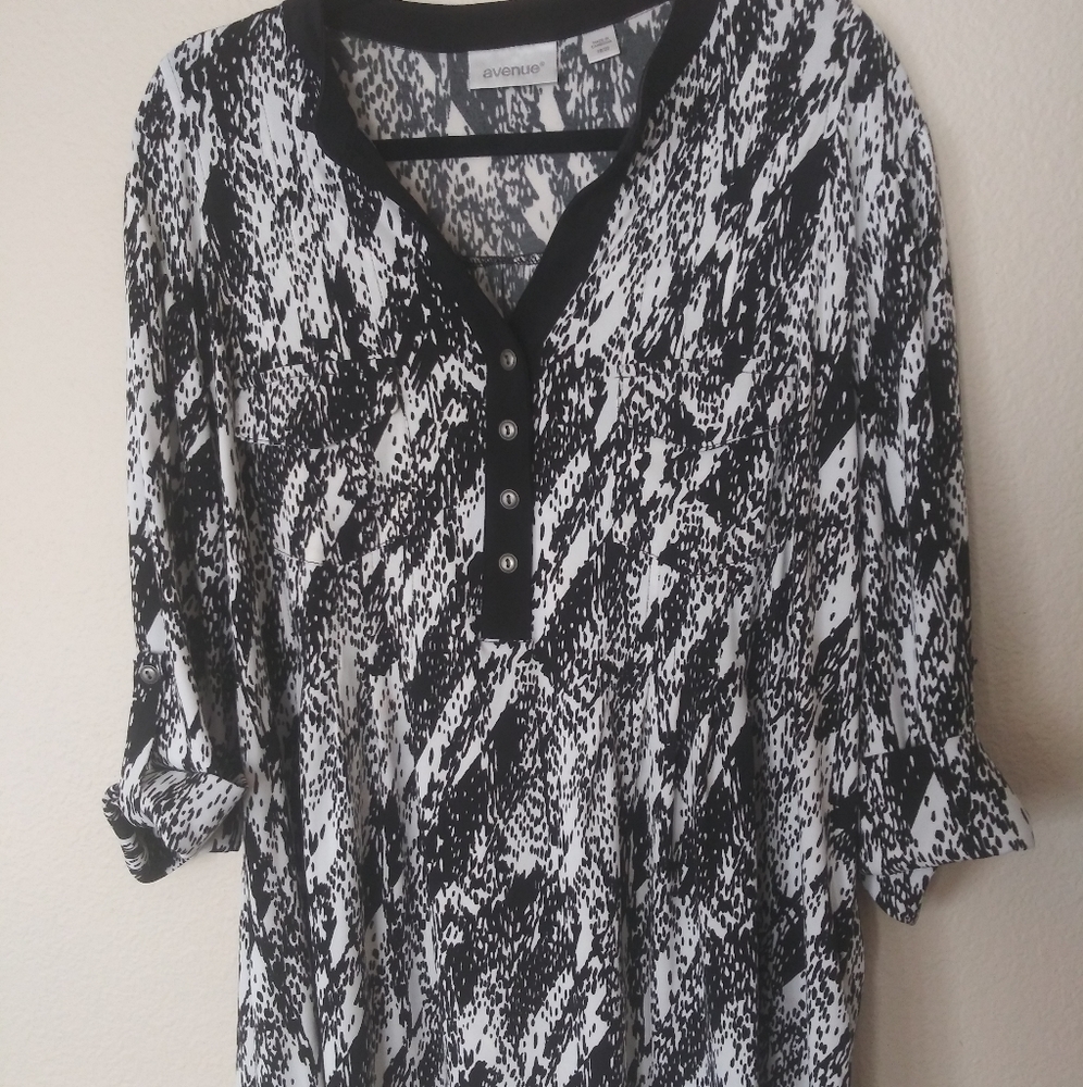 Woman's blouse